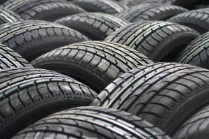 car-tyres-63928_640[2]